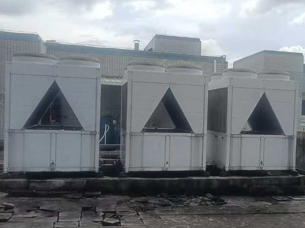 Daglig underhållsguide för industriella luftkylda kylaggregat